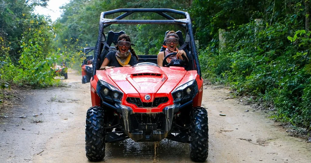 Playa del Carmen: Riviera Maya Buggy Tour with Cenote Swim